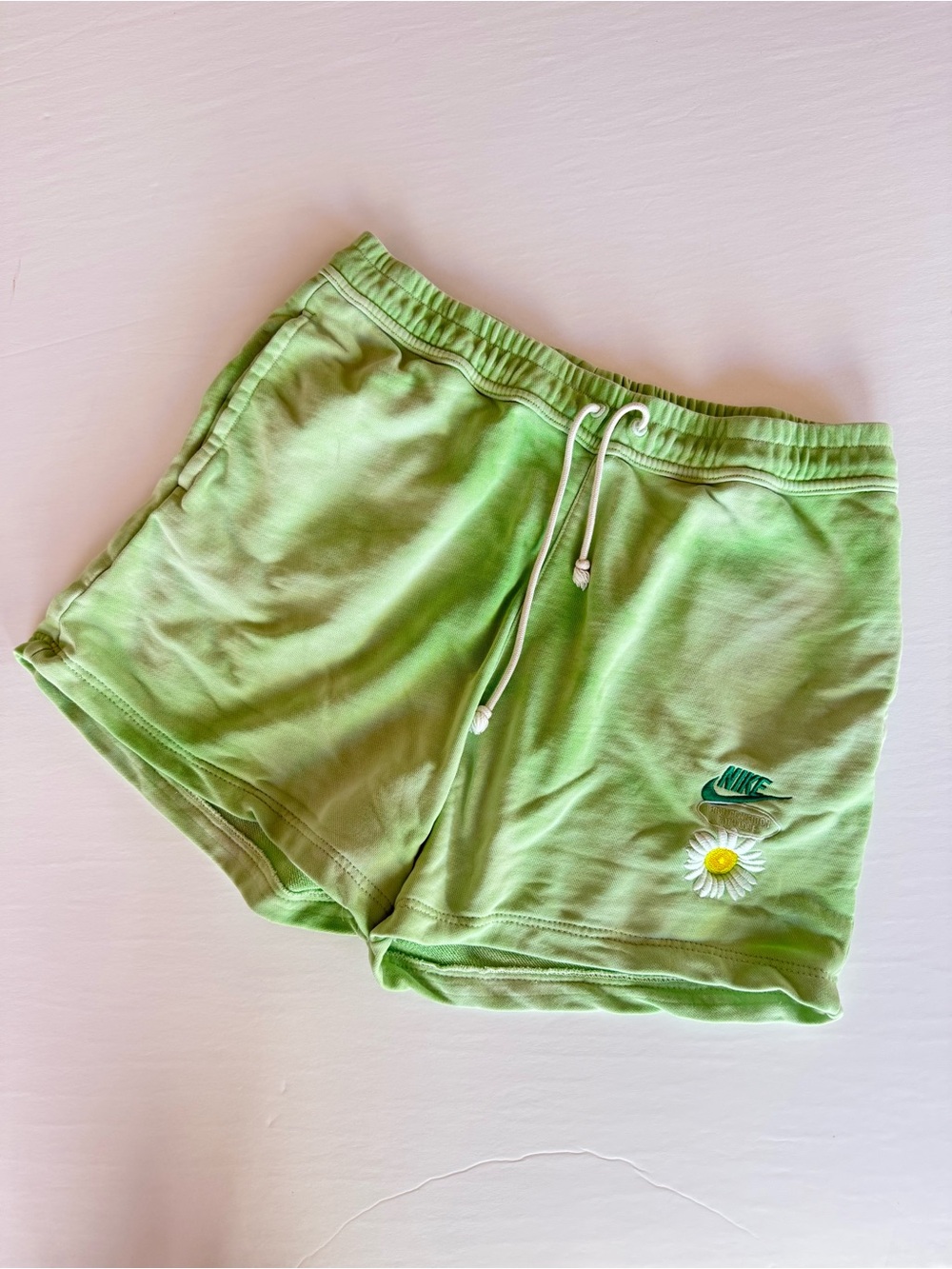 Nike Daisy Embroidered Lime Green Fleece Shorts Womens Large Casual Summer
